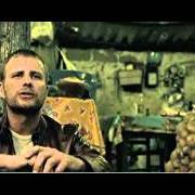 Le texte musical FREE AND EASY DOWN THE ROAD I GO de DIERKS BENTLEY est également présent dans l'album Long trip alone (2006)