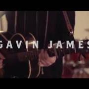 Le texte musical MAN ON THE MOON de GAVIN JAMES est également présent dans l'album Man on the moon (2021)