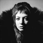 Le texte musical WHAT IT IS de ANGEL OLSEN est également présent dans l'album All mirrors (2019)