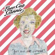 Le texte musical SHIT SHOWER & SHAVE de LOW CUT CONNIE est également présent dans l'album Get out the lotion (2011)
