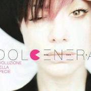 Le texte musical IL SOLE DI DOMENICA de DOLCENERA est également présent dans l'album Evoluzione della specie (2011)