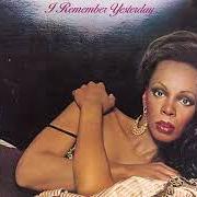 Le texte musical CAN'T WE JUST SIT DOWN (AND TALK IT OVER) de DONNA SUMMER est également présent dans l'album I remember yesterday (1977)