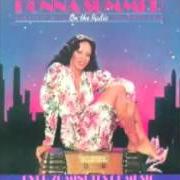 Le texte musical LOVE TO LOVE YOU BABY de DONNA SUMMER est également présent dans l'album On the radio (1979)