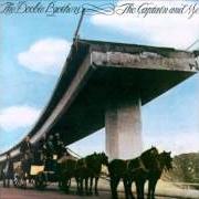 Le texte musical LONG TRAIN RUNNIN' de THE DOOBIE BROTHERS est également présent dans l'album The captain and me (1973)