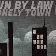 Le texte musical DARKEST SUN de DOWN BY LAW est également présent dans l'album Lonely town (2021)
