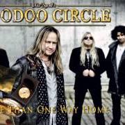 Le texte musical CRY FOR LOVE de VOODOO CIRCLE est également présent dans l'album More than one way home (2013)