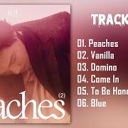 Le texte musical DOMINO de KAI (K) est également présent dans l'album Peaches (2021)