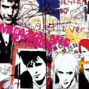 Le texte musical BE MY ICON de DURAN DURAN est également présent dans l'album Medazzaland (1997)