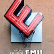 Le texte musical WILD ROCKET de E M I L est également présent dans l'album Piccolo pagliaccio italiano