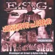 Le texte musical TRICKIN' OFF DOE de E.S.G. est également présent dans l'album City under siege (2000)