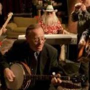 Le texte musical I FOUND LOVE de EARL SCRUGGS est également présent dans l'album Earl scruggs and friends (2002)