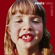 Le texte musical TU ME REGARDES de ANGÈLE est également présent dans l'album Brol la suite (2019)