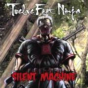 Le texte musical LIBERATION de TWELVE FOOT NINJA est également présent dans l'album Silent machine (2012)