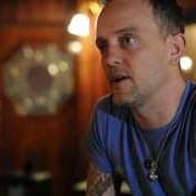 Le texte musical AUTISM VACCINE BLUES de DAVE HAUSE est également présent dans l'album Devour (2013)