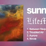 Le texte musical TROUBLED AIR de SUNN O))) est également présent dans l'album Life metal (2019)