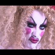 Le texte musical HIGH de ALASKA THUNDERFUCK est également présent dans l'album Poundcake (2016)