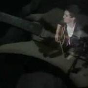 Le texte musical COMO UN SUSURRO de RAMONCÍN est également présent dans l'album La vida en el filo (1986)