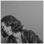 Le texte musical RELEASE de KELLY LEE OWENS est également présent dans l'album Lp.8 (2022)