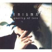 Le texte musical TRACES (LIGHT AND WEIGHT) de ENIGMA est également présent dans l'album The screen behind the mirror (2000)