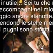 Le texte musical VOGLIO RIUSCIRE A CREDERE de JACOPO BETTINOTTI est également présent dans l'album Seduto ai piedi del mio cielo (2005)