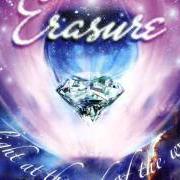 Le texte musical BE MY BABY de ERASURE est également présent dans l'album Light at the end of the world (2007)