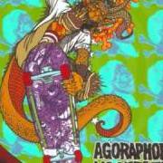 Le texte musical LAST NIGHT I DREAMT WE DESTROYED THE WORLD de AGORAPHOBIC NOSEBLEED est également présent dans l'album Split w/ total fucking destruction (2007)