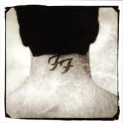 Le texte musical AURORA de FOO FIGHTERS est également présent dans l'album There is nothing left to lose (1999)