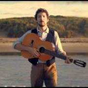 Le texte musical IF EVER I STRAY de FRANK TURNER est également présent dans l'album England keep my bones (2011)