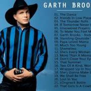 Le texte musical THE THUNDER ROLLS de GARTH BROOKS est également présent dans l'album No fences (1990)