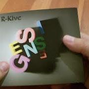 Le texte musical THE LIVING YEARS de GENESIS est également présent dans l'album R-kive (2014)