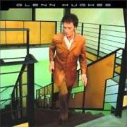 Le texte musical BEYOND THE NUMB de GLENN HUGHES est également présent dans l'album Building the machine (2001)