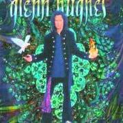 Le texte musical LOST IN THE ZONE de GLENN HUGHES est également présent dans l'album Songs in the key of rock (2003)