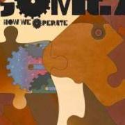 Le texte musical WOMAN! MAN! de GOMEZ est également présent dans l'album How we operate (2006)