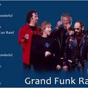 Le texte musical ANYBODY'S ANSWER de GRAND FUNK RAILROAD est également présent dans l'album On time (1969)