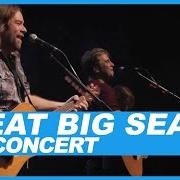 Le texte musical SEAGULLS de GREAT BIG SEA est également présent dans l'album Play (1997)