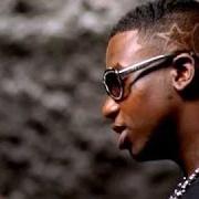 Le texte musical STICK EM UP de GUCCI MANE est également présent dans l'album Hard to kill (2006)