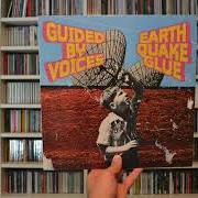 Le texte musical SECRET STAR de GUIDED BY VOICES est également présent dans l'album Earthquake glue (2003)