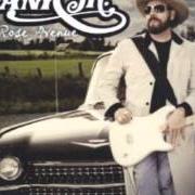 Le texte musical SOUNDS LIKE JUSTICE de HANK WILLIAMS JR. est également présent dans l'album 127 rose avenue (2009)