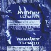 Le texte musical OVER THE EDGE de HAREM SCAREM est également présent dans l'album Ultra feel (2001)