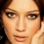 Le texte musical PLAY WITH FIRE de HILARY DUFF est également présent dans l'album Dignity (2007)