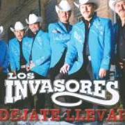 Le texte musical DEJATE LLEVAR de LOS INVASORES DE NUEVO LEON est également présent dans l'album Dejate llevar (2010)