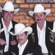 Le texte musical DICHA PERDIDA de LOS INVASORES DE NUEVO LEON est également présent dans l'album No soy de palo (2003)