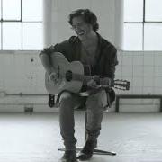 Le texte musical SOLITUDE de JACK SAVORETTI est également présent dans l'album Tie me down (2014)