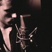 Le texte musical MOJO PIN (LIVE AT PALAIS THEATRE) de JEFF BUCKLEY est également présent dans l'album Grace ep (1996)