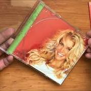 Le texte musical OH HOLY NIGHT de JESSICA SIMPSON est également présent dans l'album Re-joyce: the christmas album (2004)