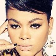 Le texte musical COMING TO YOU de JILL SCOTT est également présent dans l'album Woman (2015)