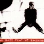 Le texte musical EDGE OF GLORY de JOAN BAEZ est également présent dans l'album Play me backwards (1992)