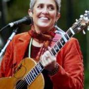 Le texte musical DON'T MAKE PROMISES de JOAN BAEZ est également présent dans l'album Ring them bells (1995)