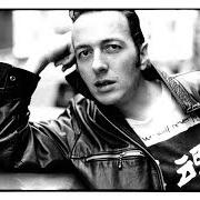 Le texte musical TENNESSEE RAIN de JOE STRUMMER est également présent dans l'album Joe strummer 001 (2018)