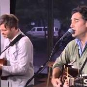 Le texte musical LOVELY TONIGHT de JOSHUA RADIN est également présent dans l'album Wax wings (2013)